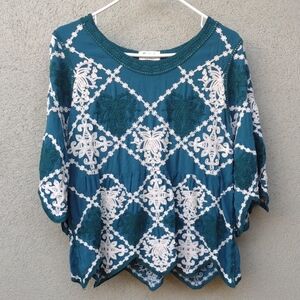 Anthropology Kindred Teal White Embroidered Boho Top Fits Medium